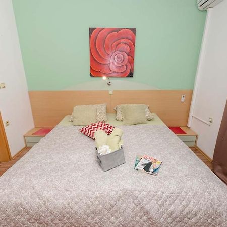 Apartman Precca Supetarska Draga Exteriör bild