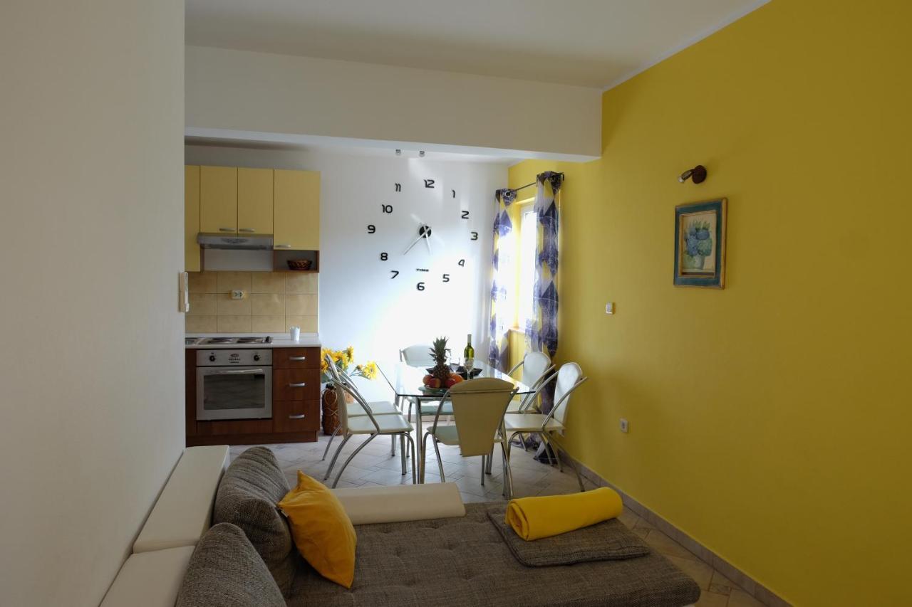 Apartman Precca Supetarska Draga Exteriör bild