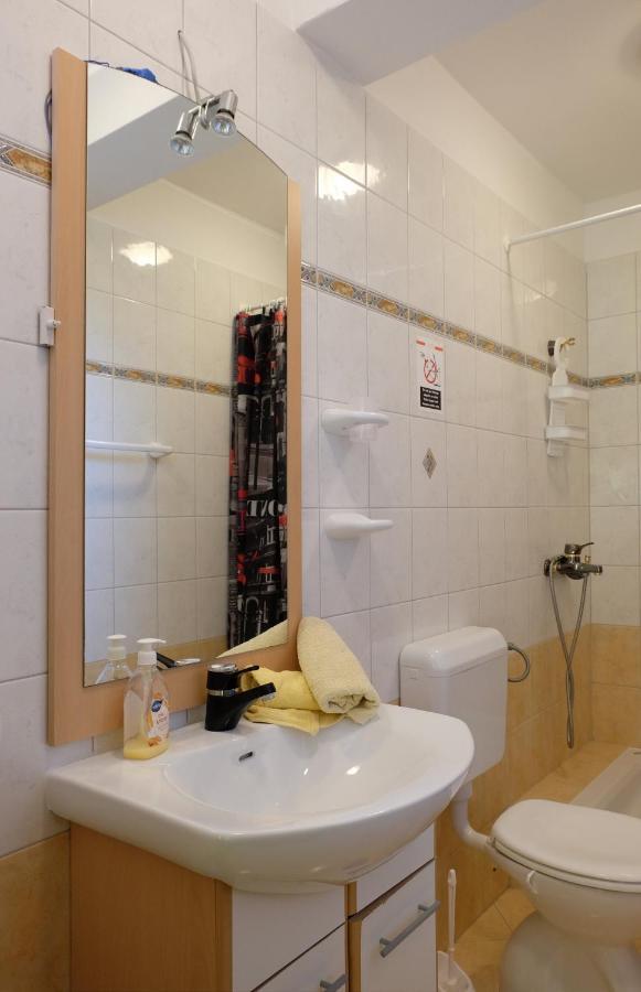 Apartman Precca Supetarska Draga Exteriör bild
