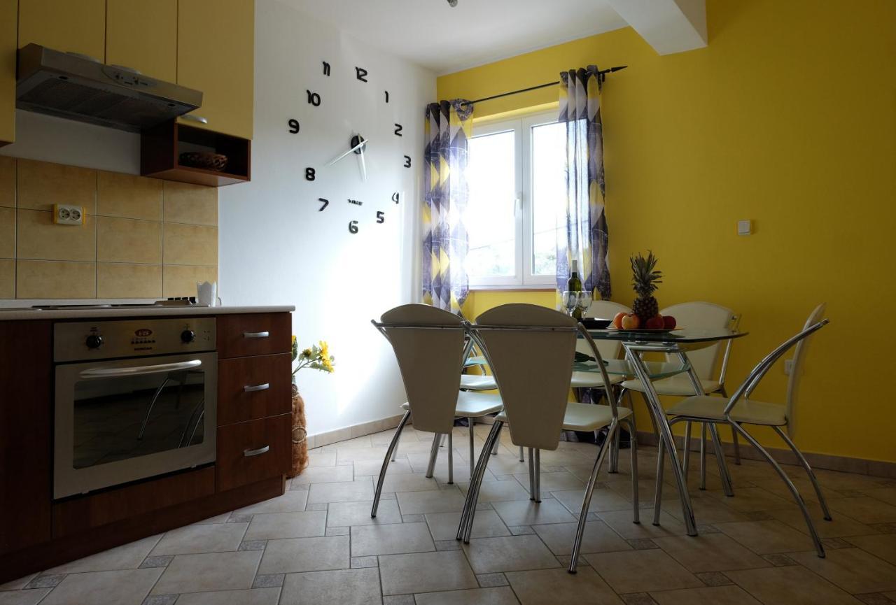 Apartman Precca Supetarska Draga Exteriör bild