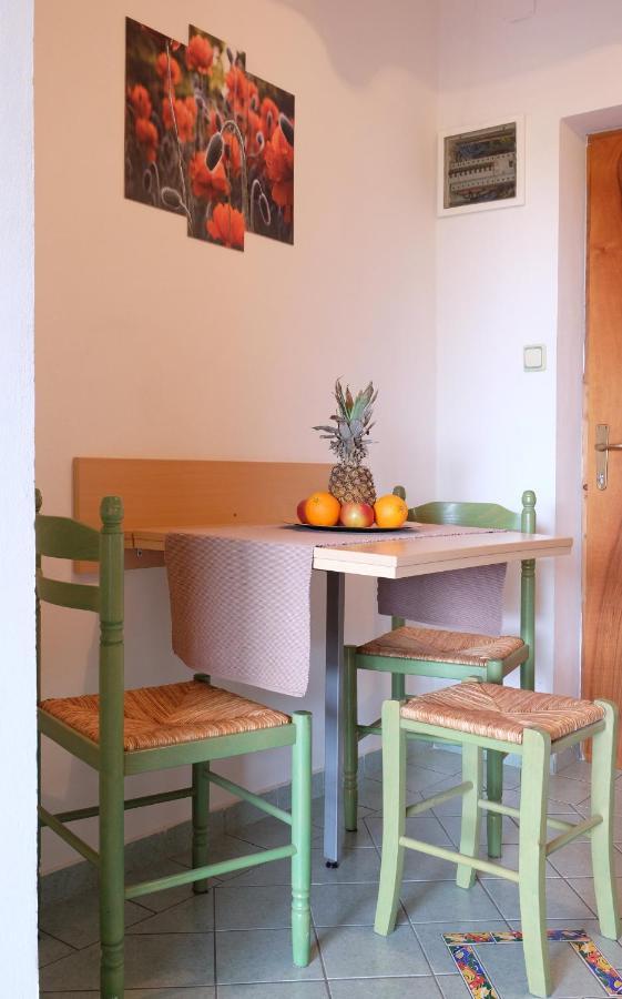 Apartman Precca Supetarska Draga Exteriör bild