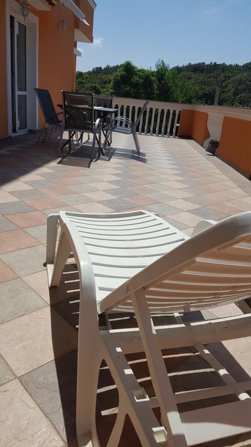 Apartman Precca Supetarska Draga Exteriör bild